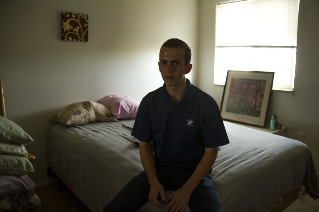 Jose de Casur Domingo Chavez, a Mexican migrant worker, also stayed in Casa De Paz after imprisonment in a Geo Group immigrant detention center. (Shadowproof / Kevin J. Beaty)